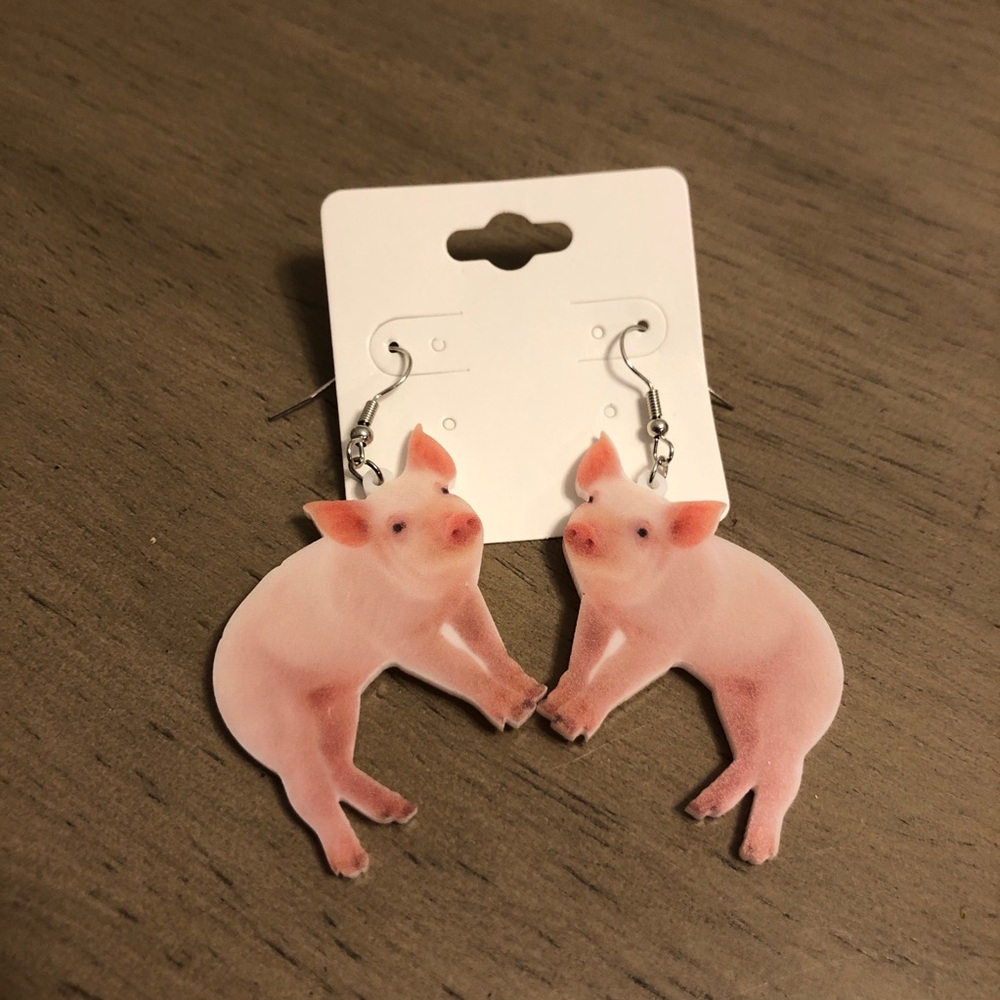 Jewelry - Adorable Pink Pig Earrings